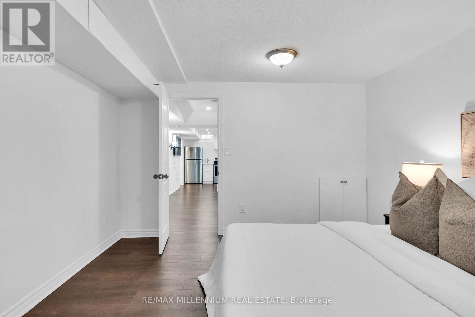 3393 Covent Crescent, Mississauga, Ontario  L5M 7P1 - Photo 41 - W12430530