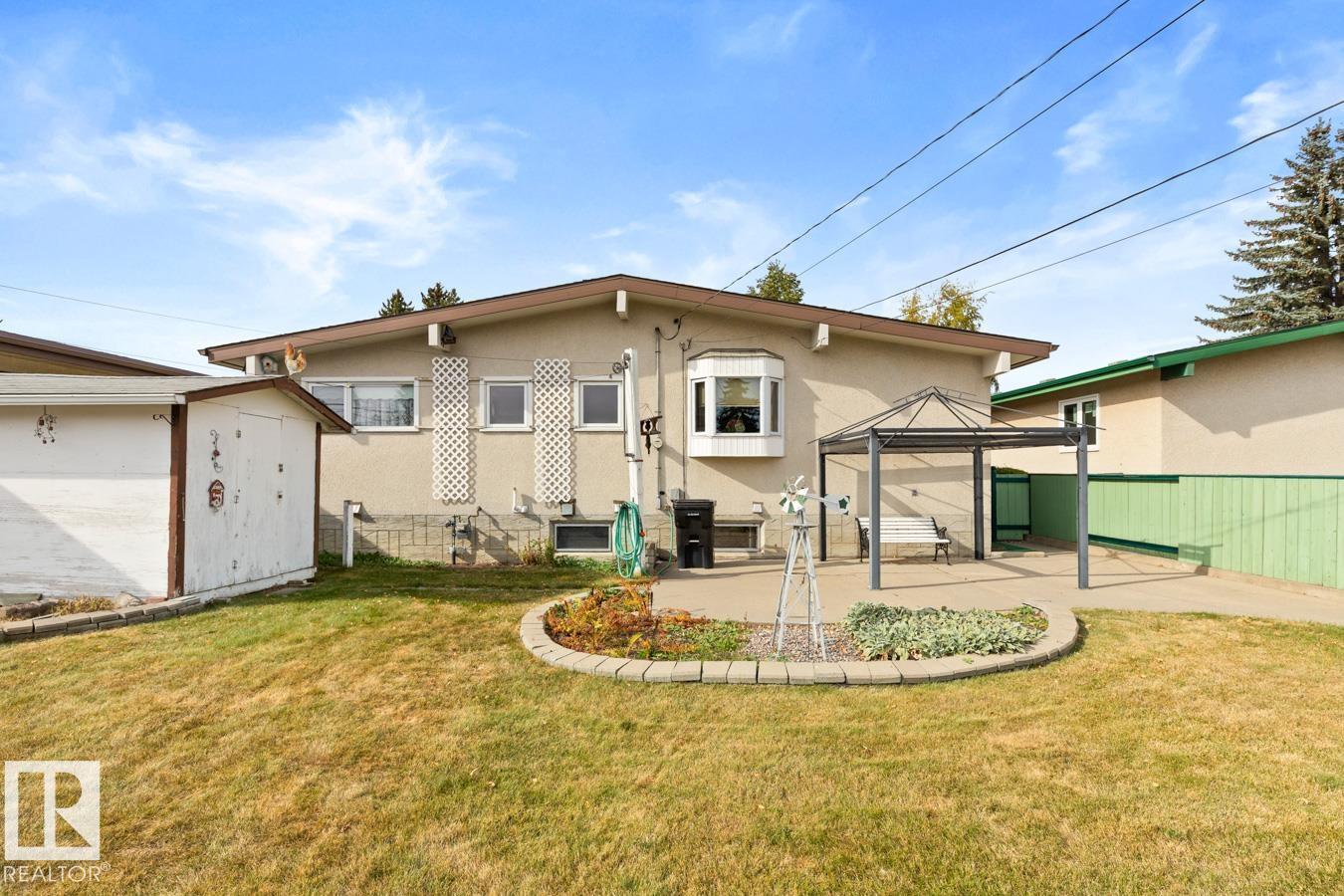 4215 117 St Nw, Edmonton, Alberta  T6J 1T5 - Photo 32 - E4460210