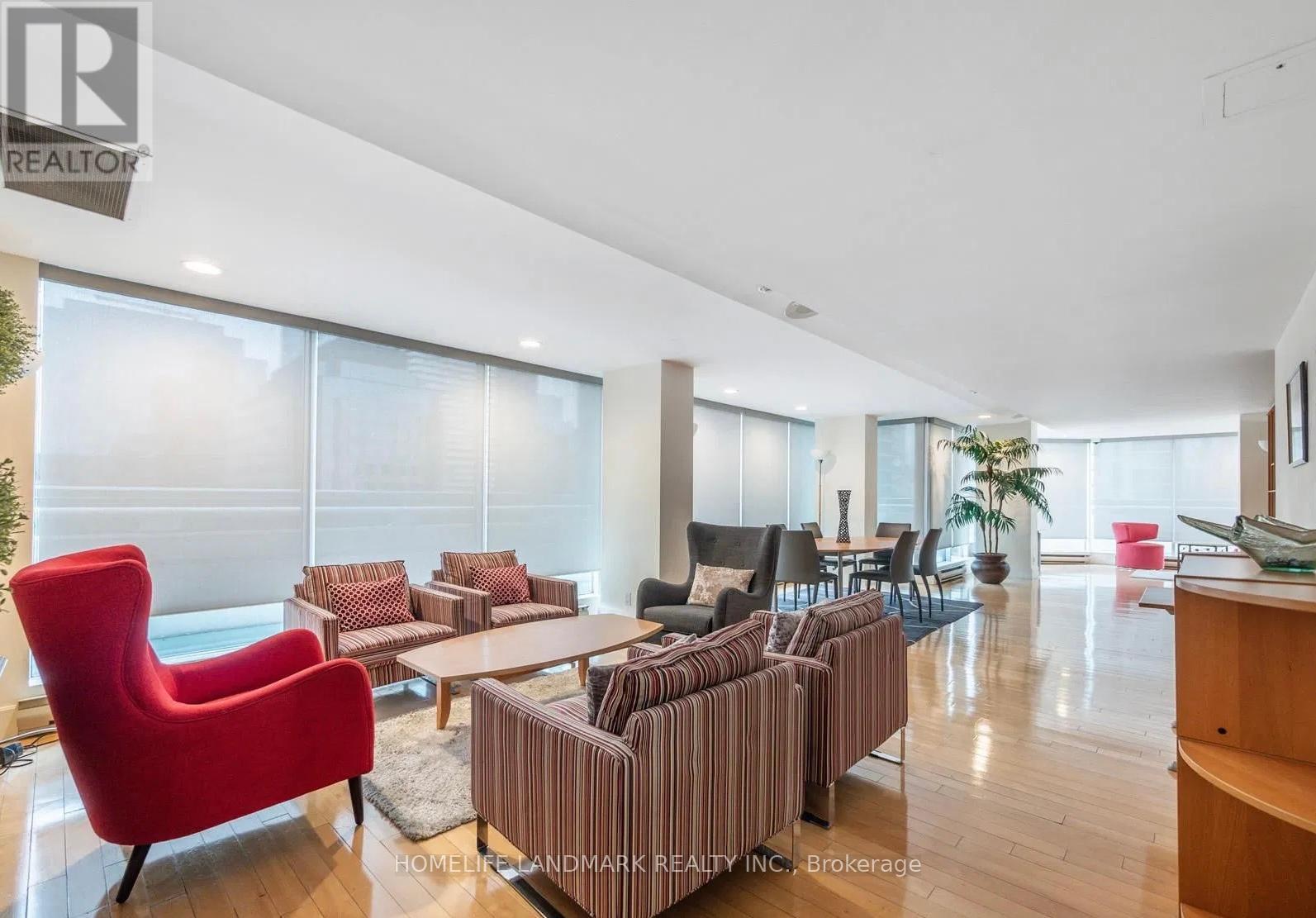 408 - 10 Queens Quay W, Toronto, Ontario  M5J 2R9 - Photo 46 - C12433451