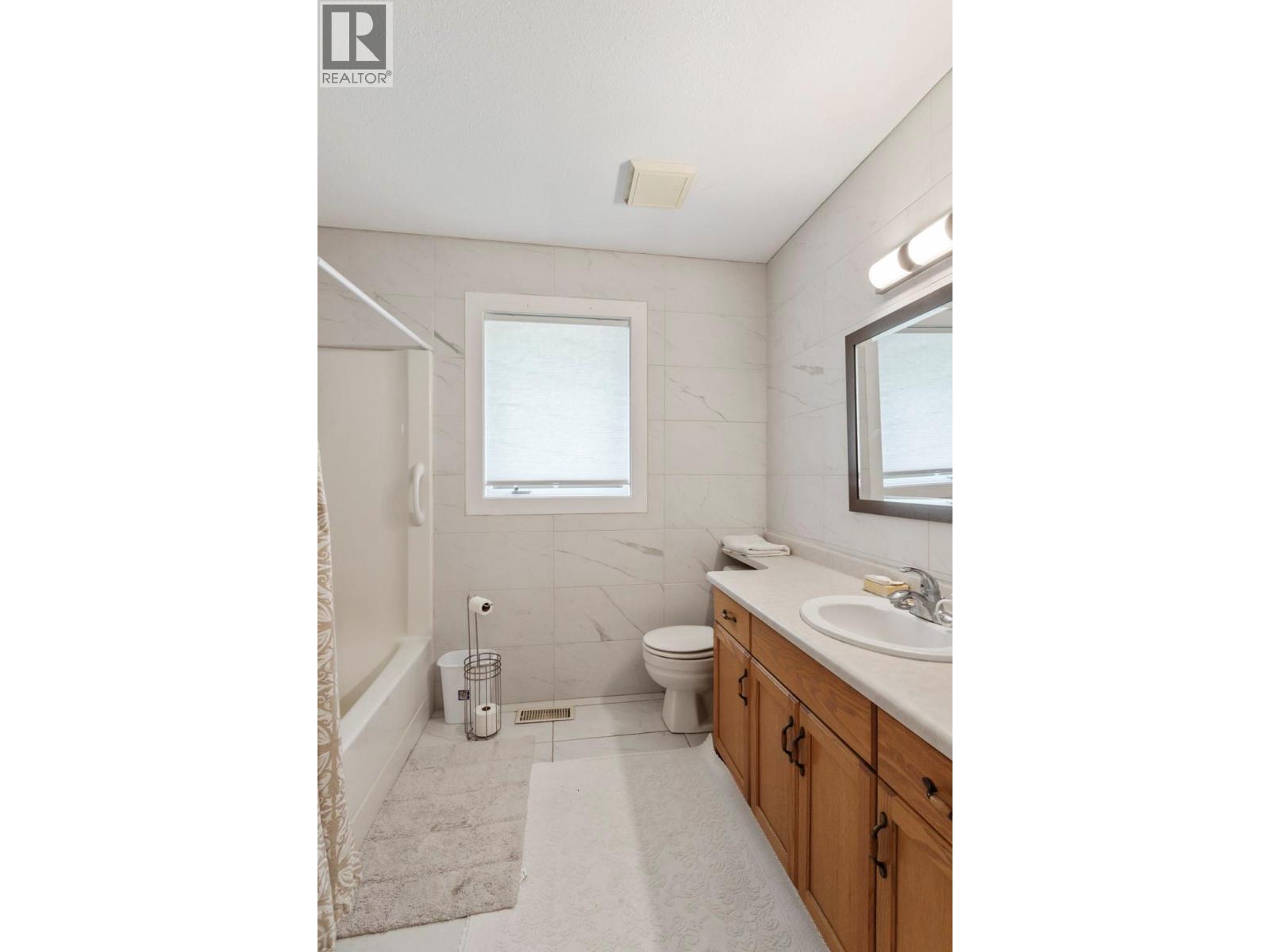 1047 Westview Road, Wynndel, British Columbia V0B 2N0 - Photo 15 - 10348474