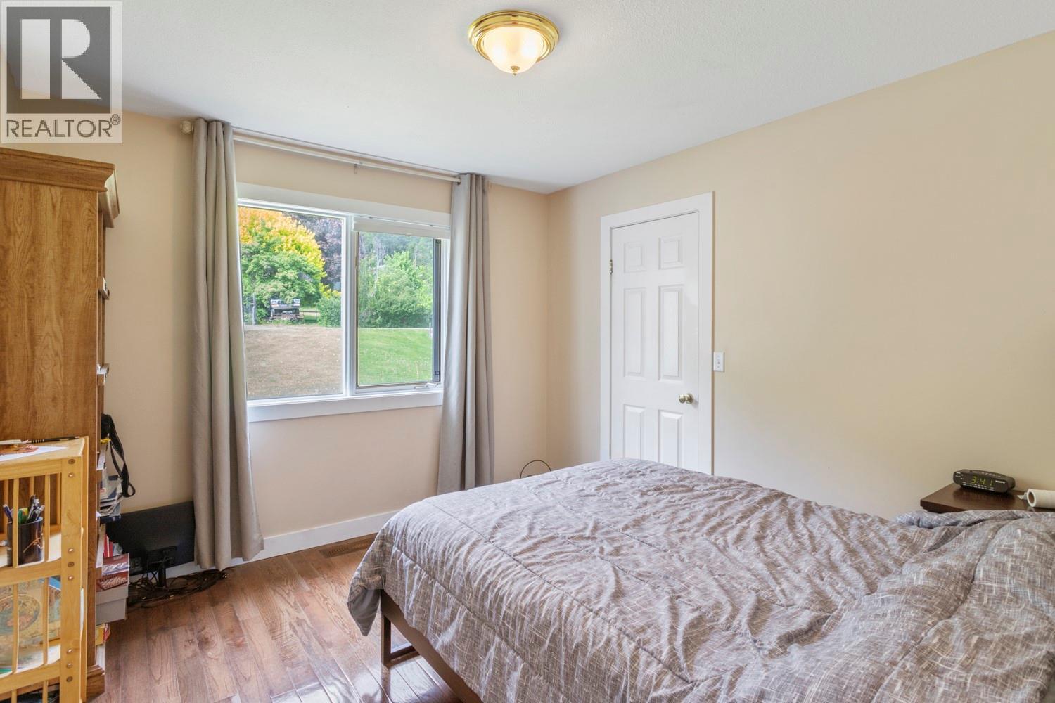 1047 Westview Road, Wynndel, British Columbia V0B 2N0 - Photo 13 - 10348474