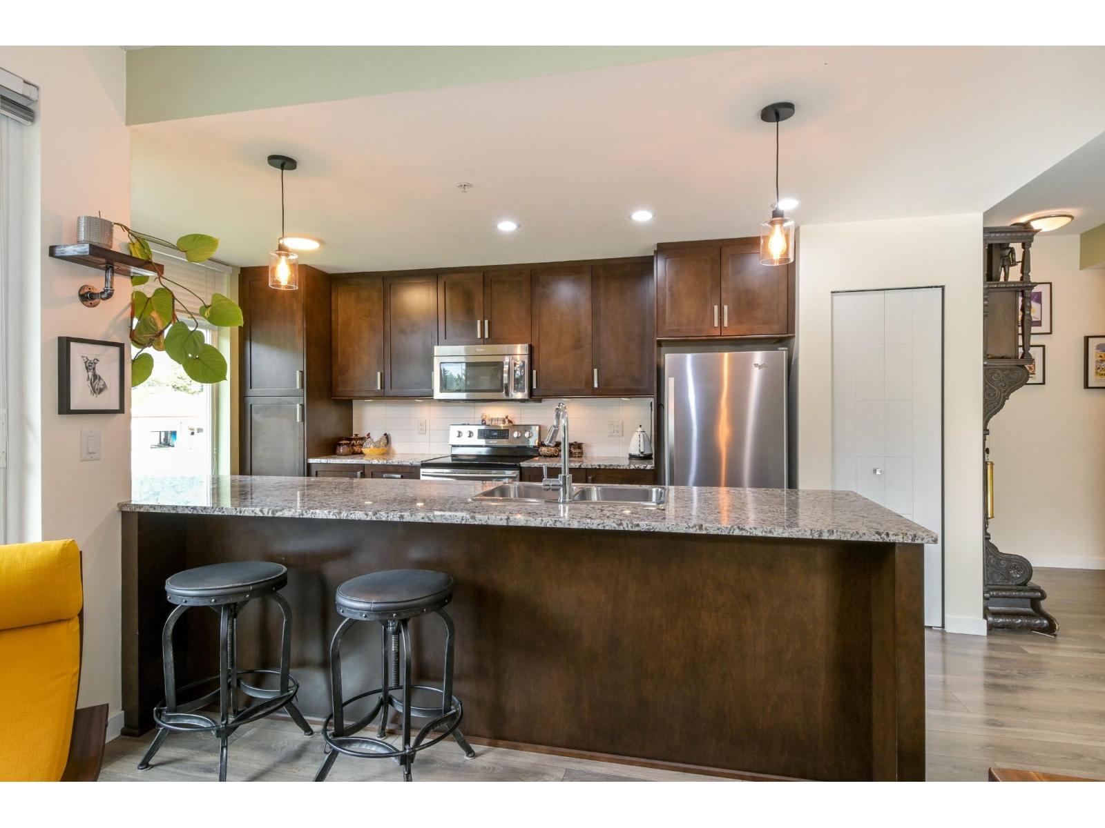 410 2242 Whatcom Road, Abbotsford, British Columbia  V3G 0G3 - Photo 9 - R3053329