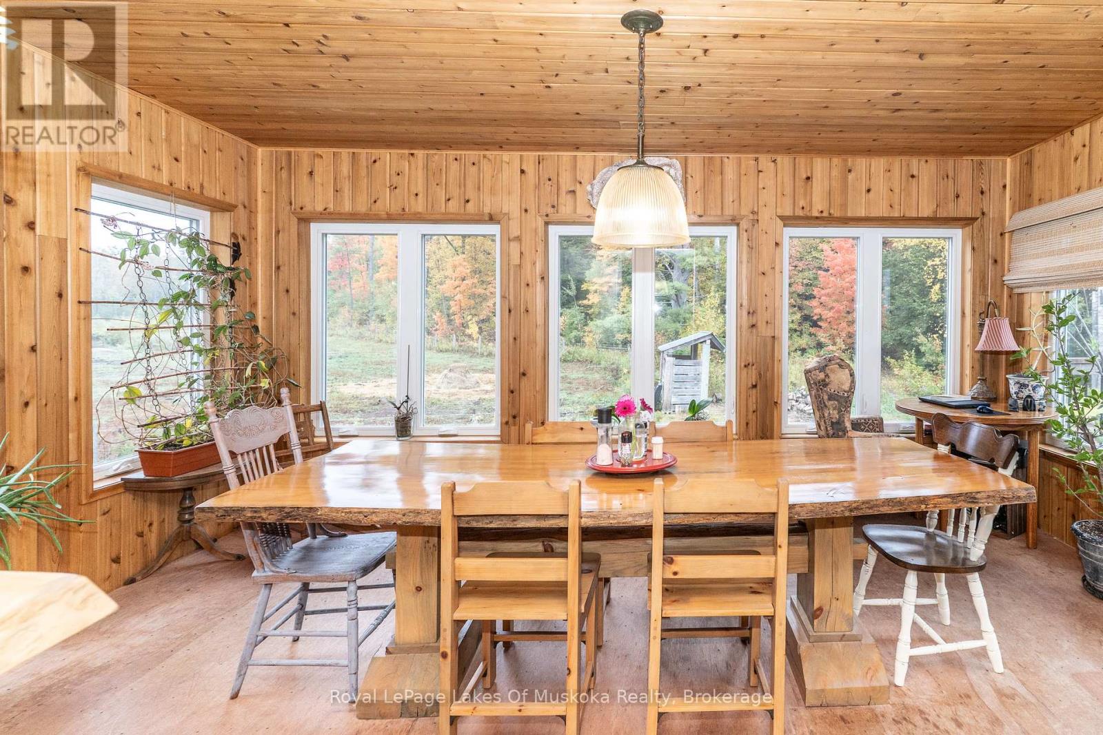 1741 Doe Lake Road, Gravenhurst, Ontario  P1P 1R3 - Photo 14 - X12436208