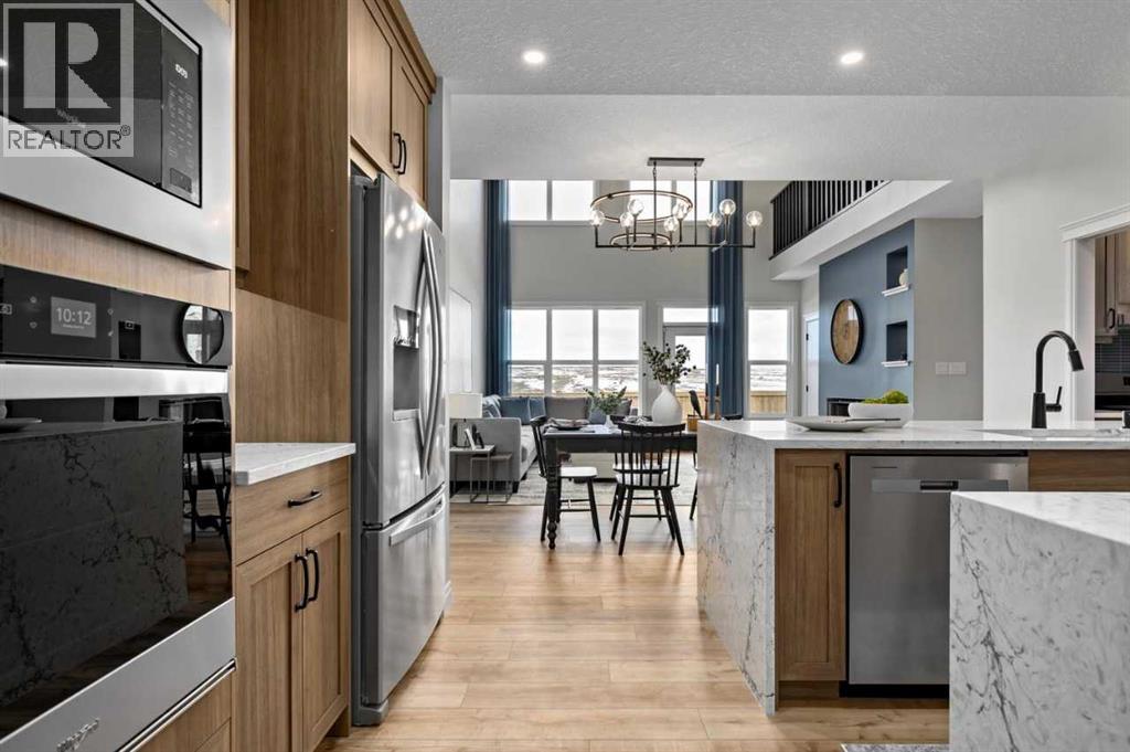 21 Amblefield View Nw, Calgary, Alberta  T3P 2B9 - Photo 3 - A2212100