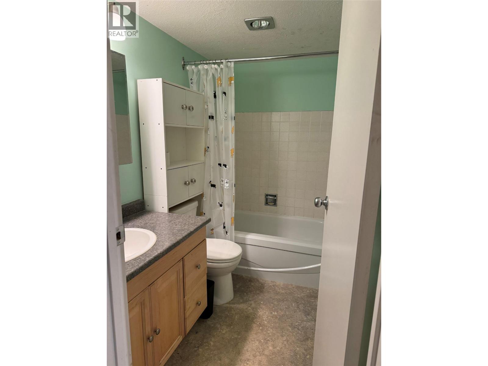 150 Skaha Place Unit# 205, Penticton, British Columbia  V2A 7L1 - Photo 5 - 10315926