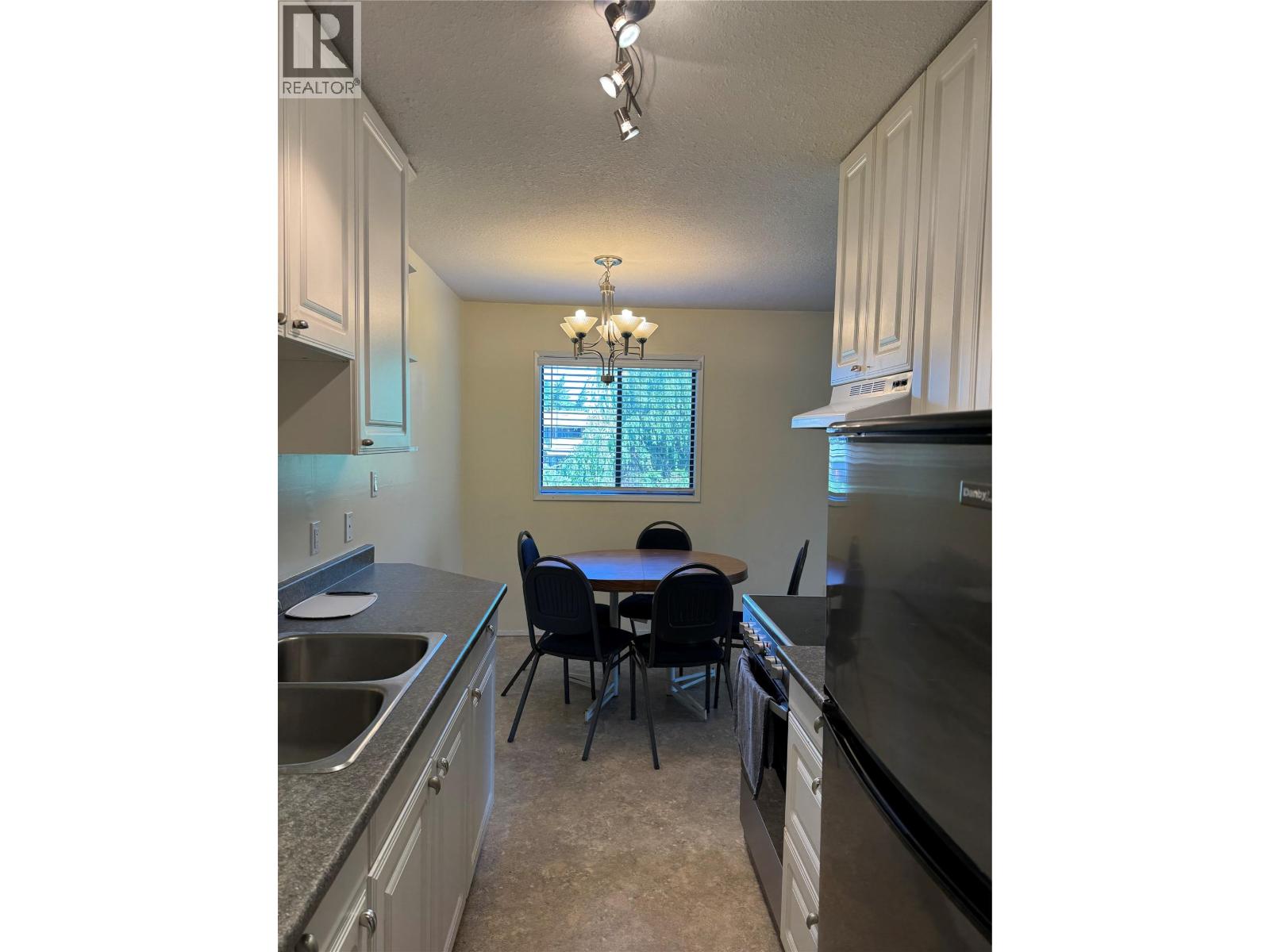 150 Skaha Place Unit# 205, Penticton, British Columbia  V2A 7L1 - Photo 10 - 10315926