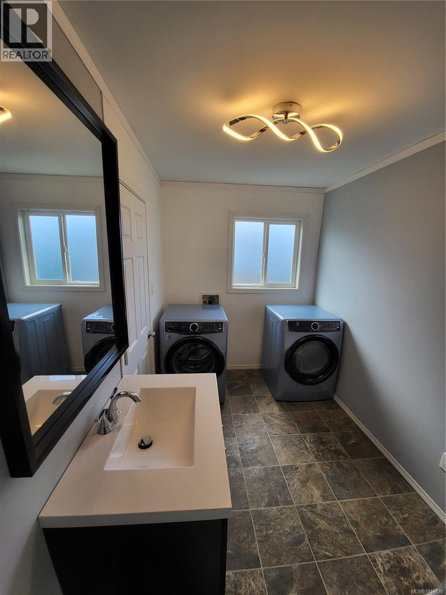 74 5250 Beaver Harbour Rd, Port Hardy, British Columbia  V0N 2P0 - Photo 16 - 1014639