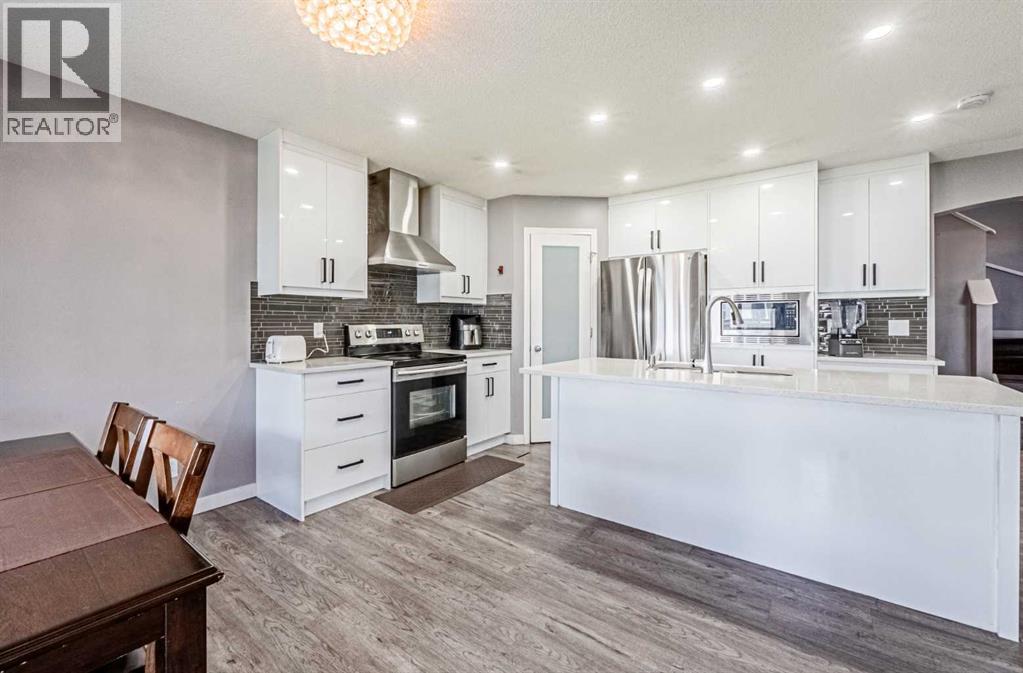121 Saddlecrest Green Ne, Calgary, Alberta  T3J 5N6 - Photo 32 - A2241373