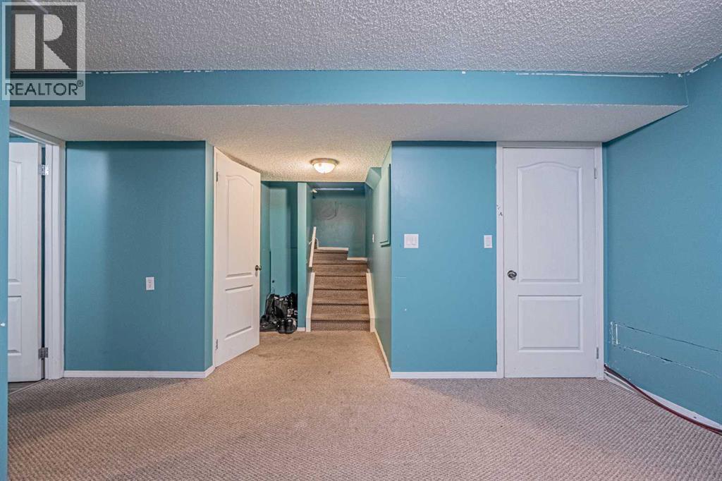 121 Saddlecrest Green Ne, Calgary, Alberta  T3J 5N6 - Photo 43 - A2241373