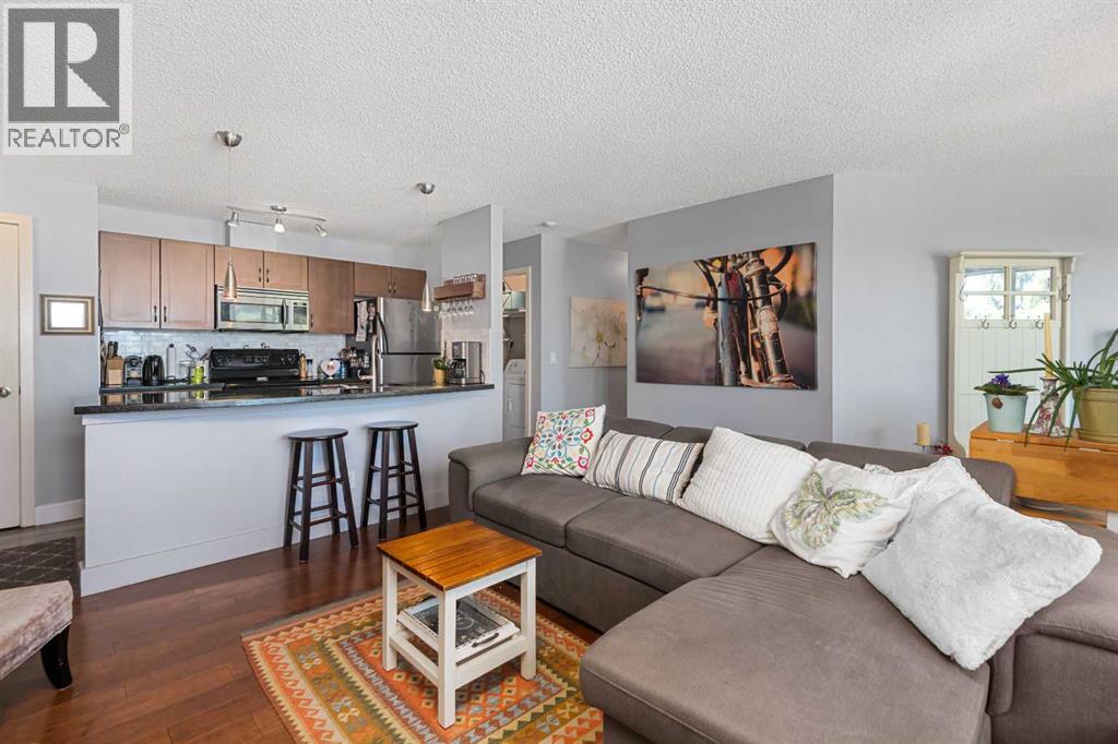 4, 218 Village Terrace Sw, Calgary, Alberta  T3H 2L4 - Photo 14 - A2244594