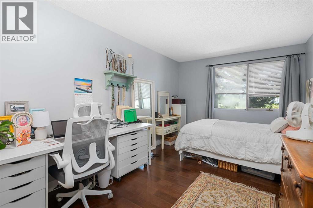 4, 218 Village Terrace Sw, Calgary, Alberta  T3H 2L4 - Photo 18 - A2244594