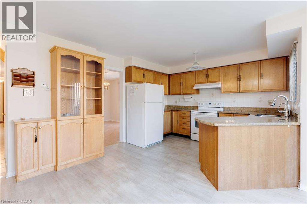 5255 Tagish Court, Mississauga, Ontario  L5R 2N6 - Photo 16 - 40770989