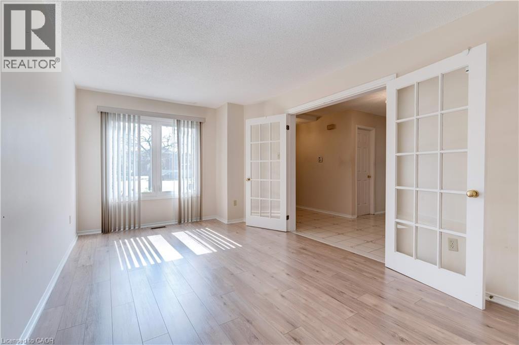 5255 Tagish Court, Mississauga, Ontario  L5R 2N6 - Photo 15 - 40770989