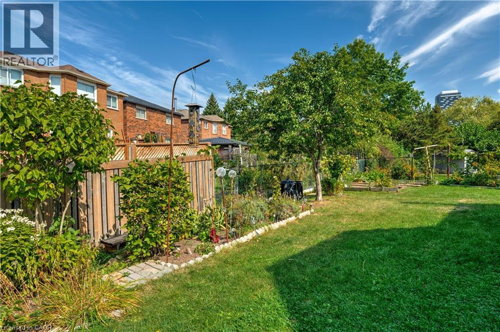 5255 Tagish Court, Mississauga, Ontario  L5R 2N6 - Photo 38 - 40770989