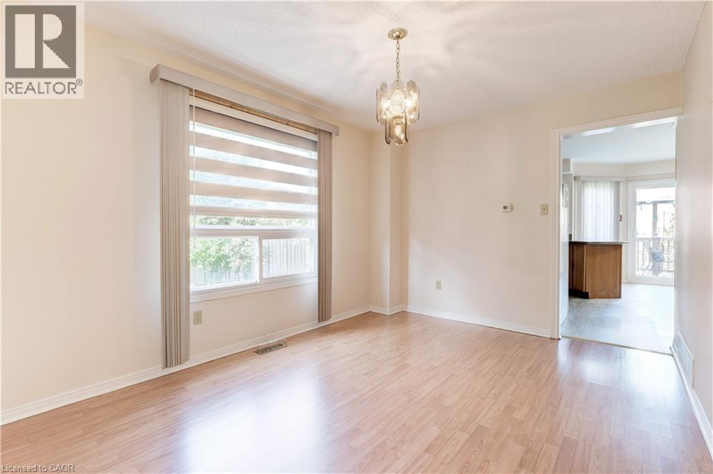 5255 Tagish Court, Mississauga, Ontario  L5R 2N6 - Photo 10 - 40770989