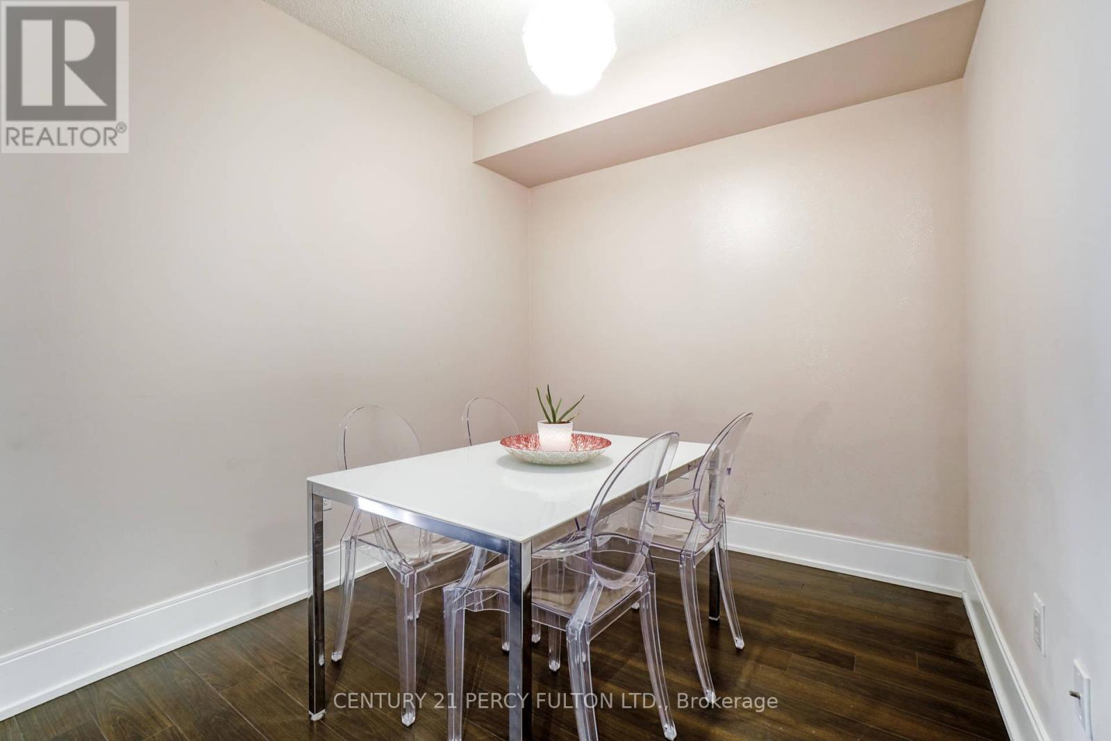 223 - 560 Front Street, Toronto, Ontario  M5V 1C1 - Photo 11 - C12437106