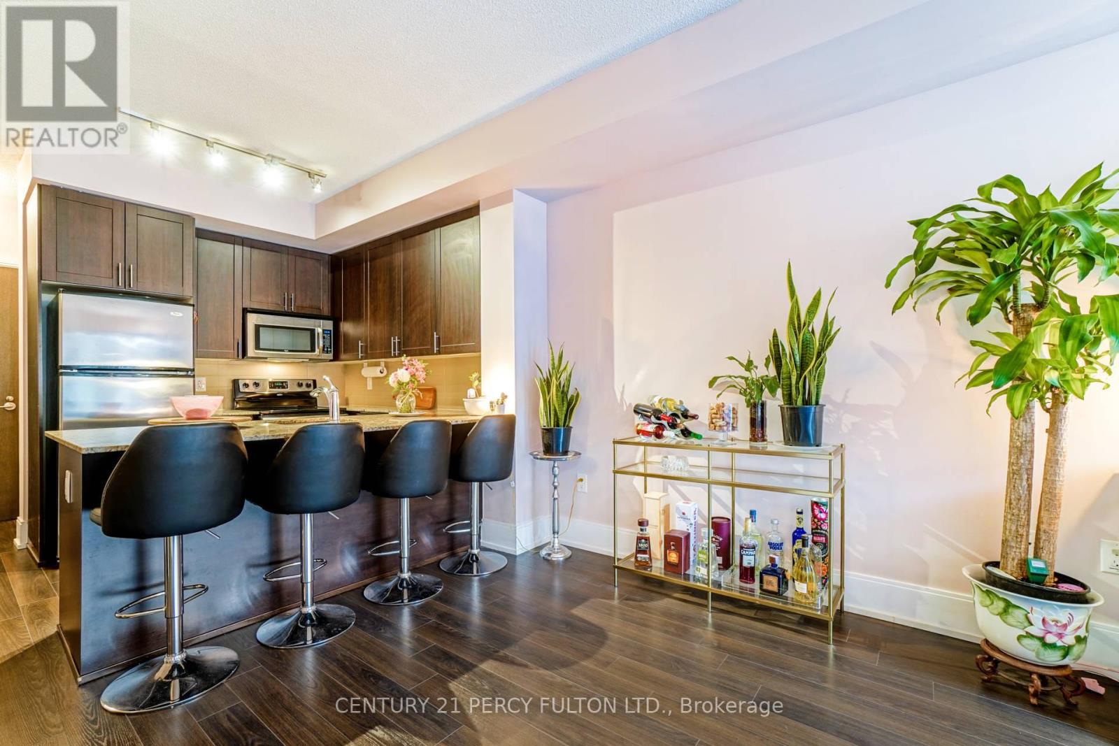 223 - 560 Front Street, Toronto, Ontario  M5V 1C1 - Photo 15 - C12437106