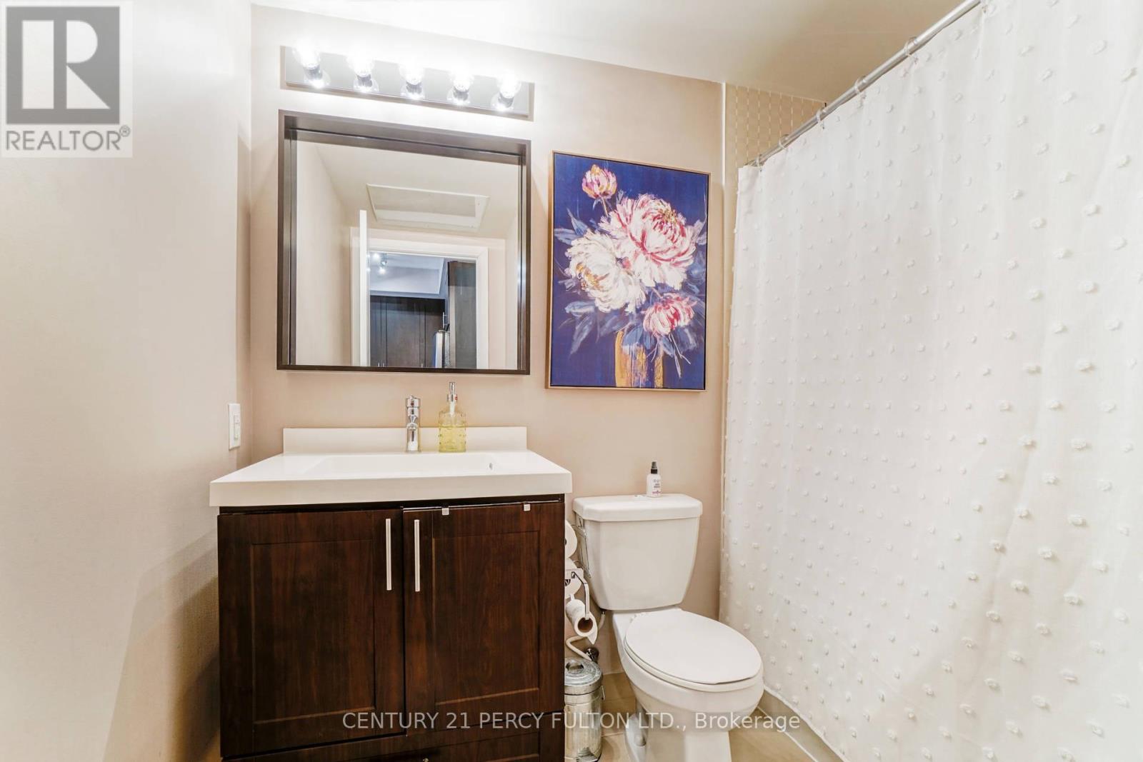 223 - 560 Front Street, Toronto, Ontario  M5V 1C1 - Photo 17 - C12437106