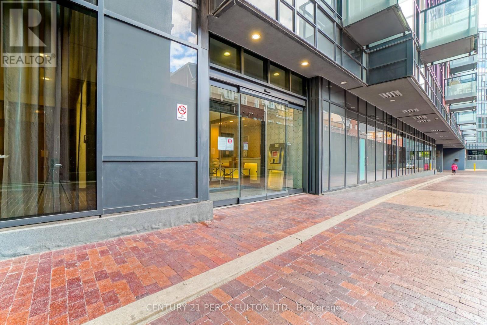 223 - 560 Front Street, Toronto, Ontario  M5V 1C1 - Photo 2 - C12437106