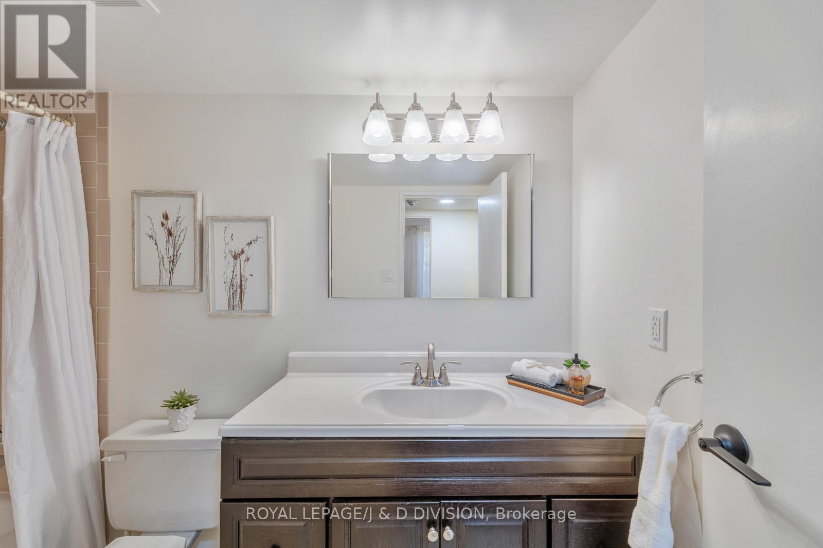 305 - 30 Glen Elm Avenue, Toronto, Ontario  M4T 1T7 - Photo 20 - C12437117