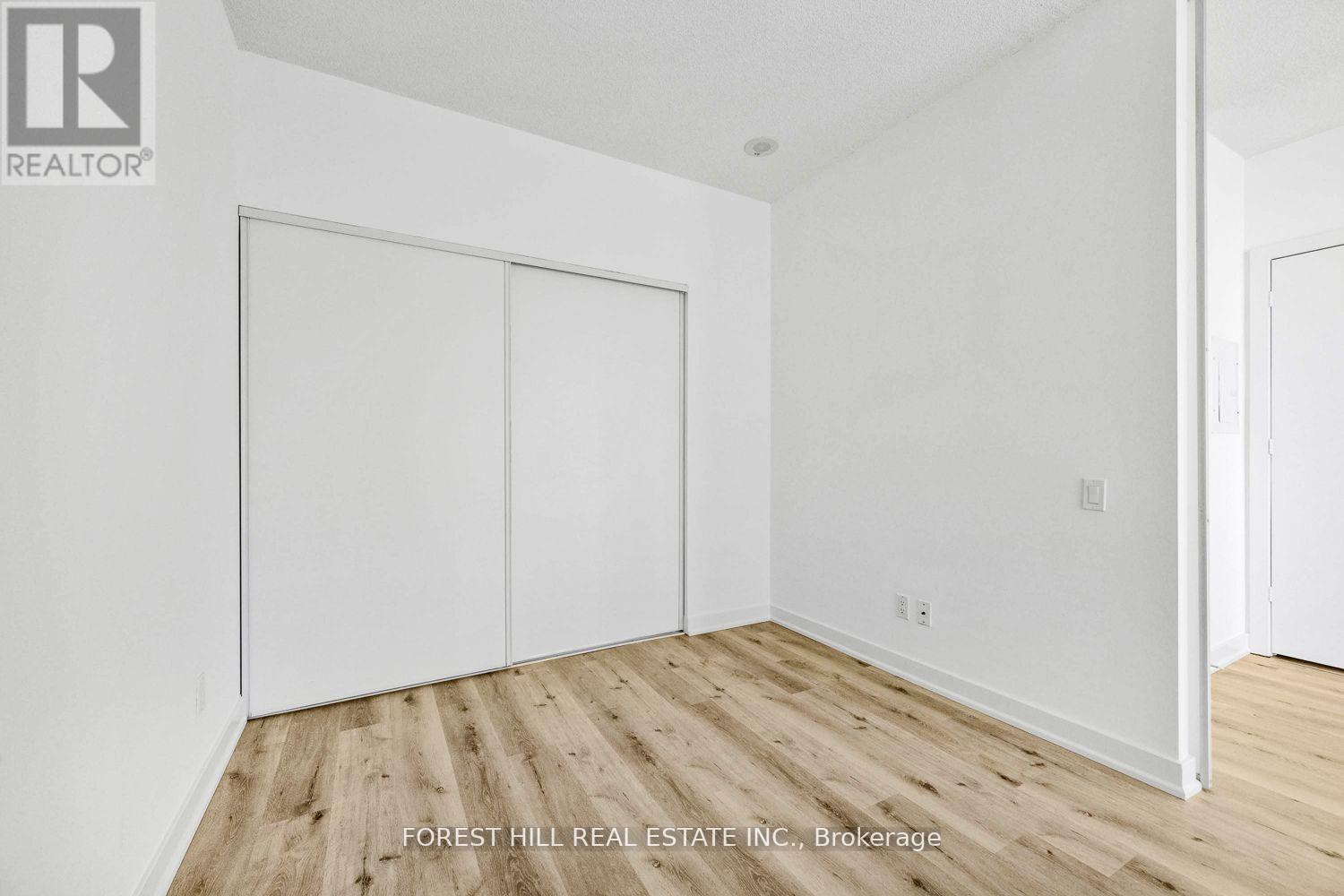 3210 - 33 Charles Street E, Toronto, Ontario  M4Y 1R9 - Photo 14 - C12437121