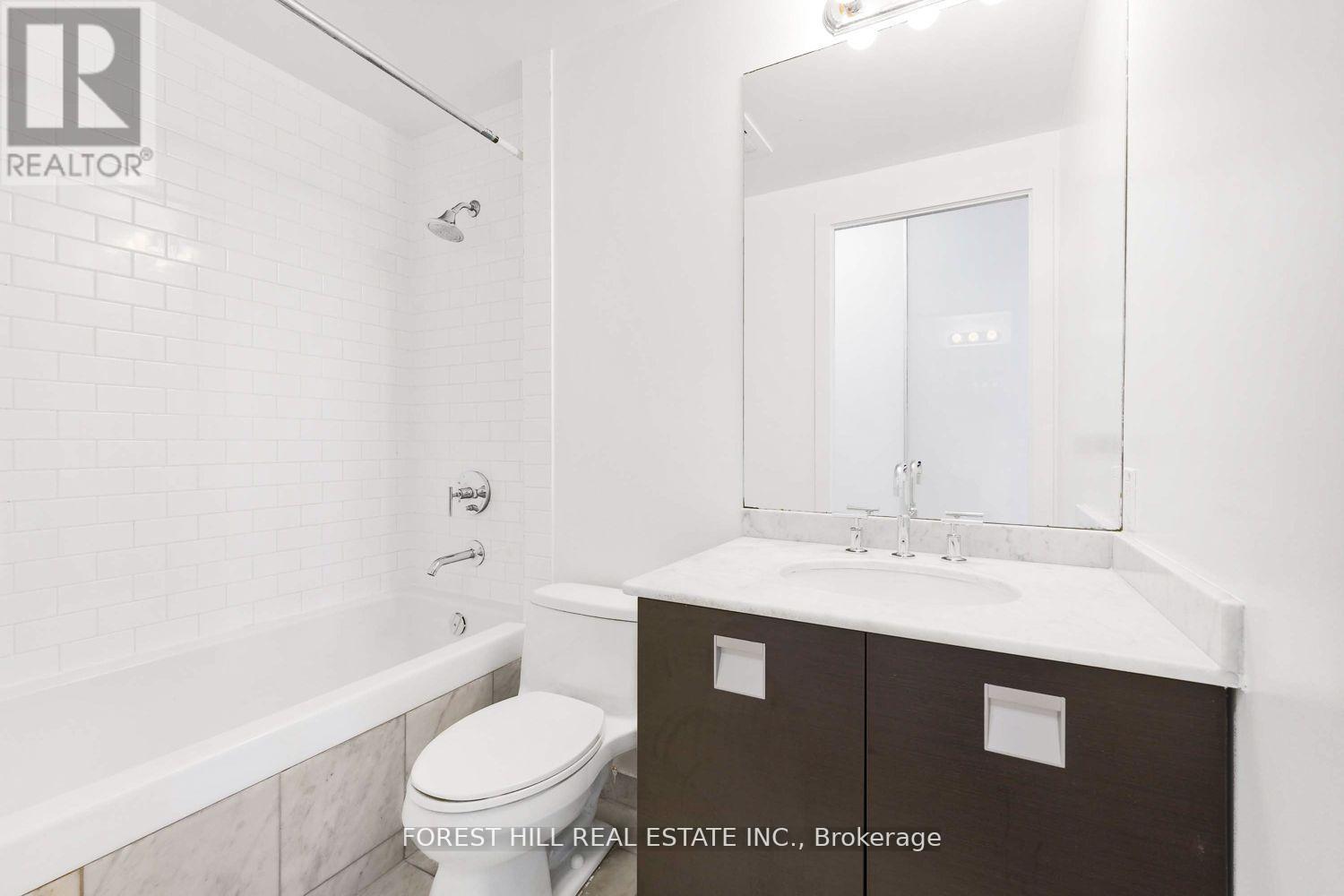 3210 - 33 Charles Street E, Toronto, Ontario  M4Y 1R9 - Photo 16 - C12437121