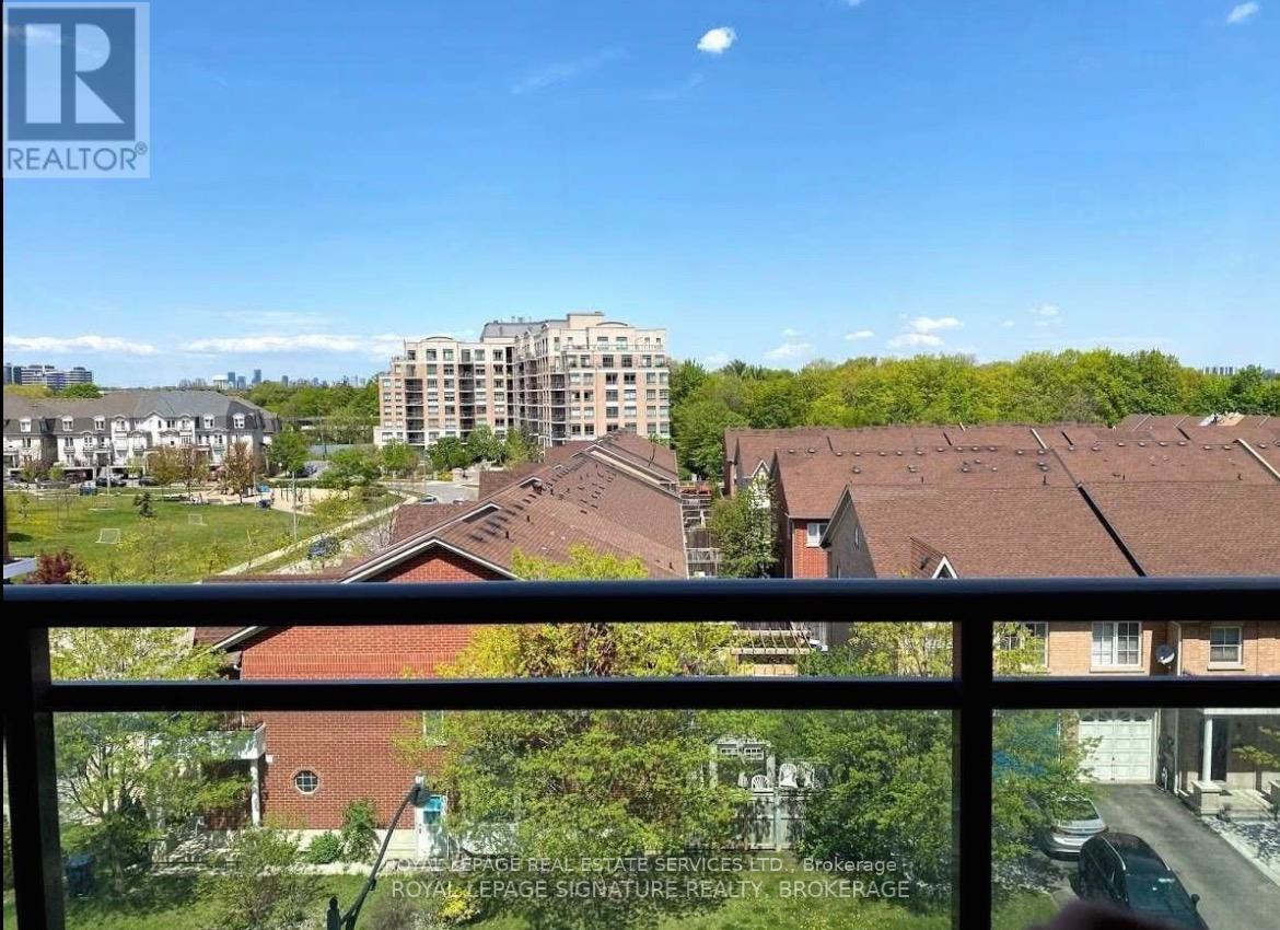 527 - 120 Dallimore Circle, Toronto, Ontario  M3C 4J1 - Photo 10 - C12437152