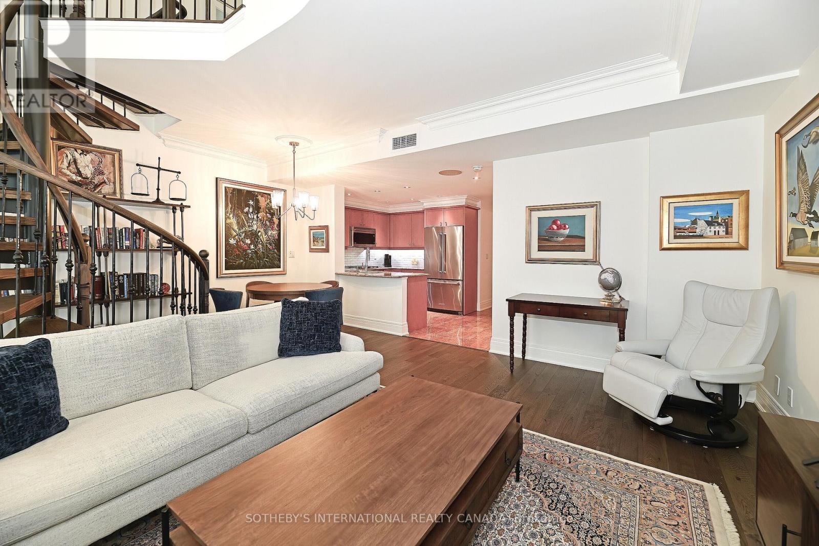 403 - 33 Delisle Avenue, Toronto, Ontario  M4V 3C7 - Photo 5 - C12437178