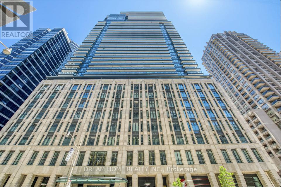 3809 -ROOM - 955 BAY STREET, Toronto, Ontario