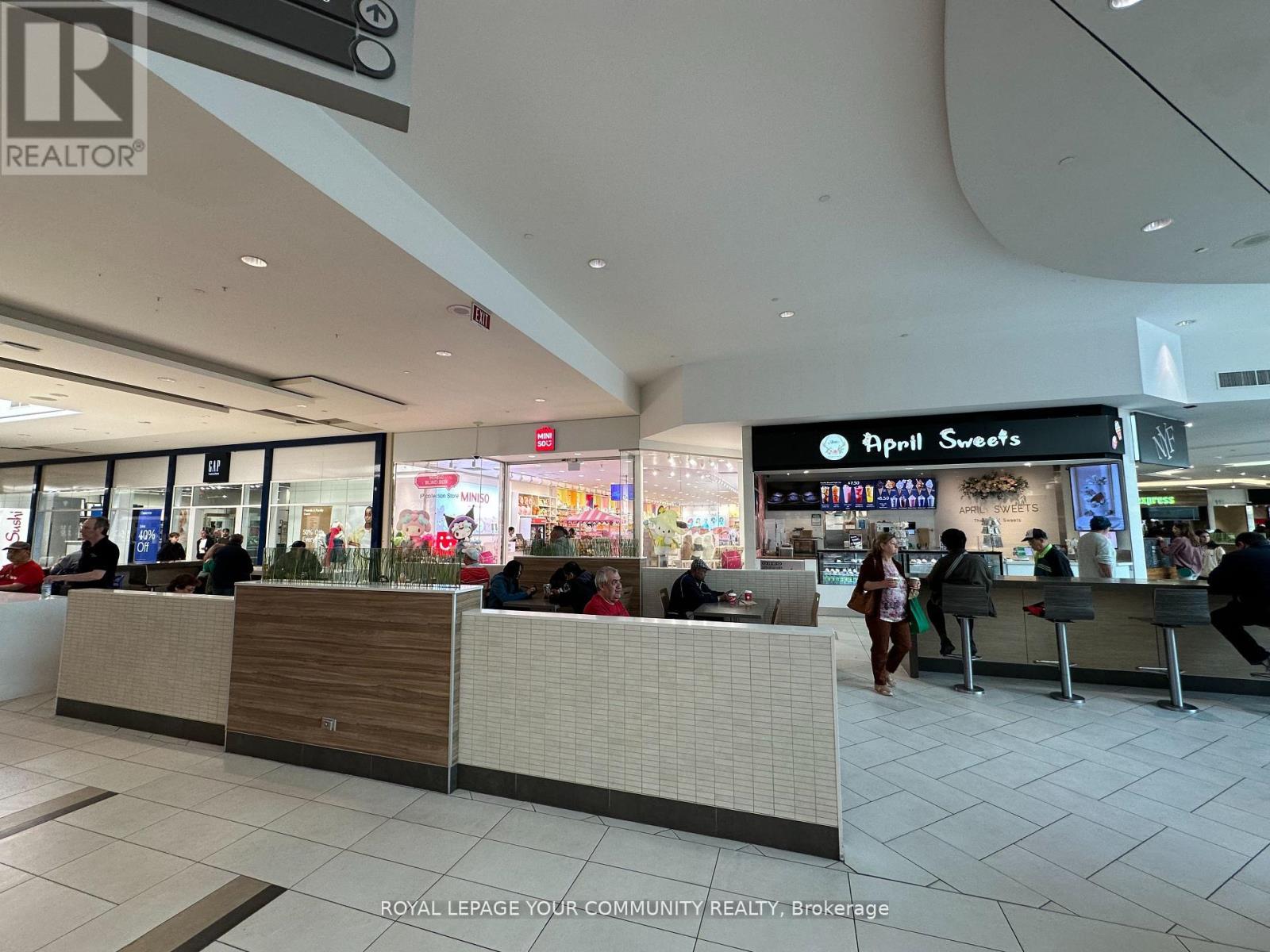 70 - 900 Dufferin Street, Toronto, Ontario  M6H 4A9 - Photo 6 - C12437190