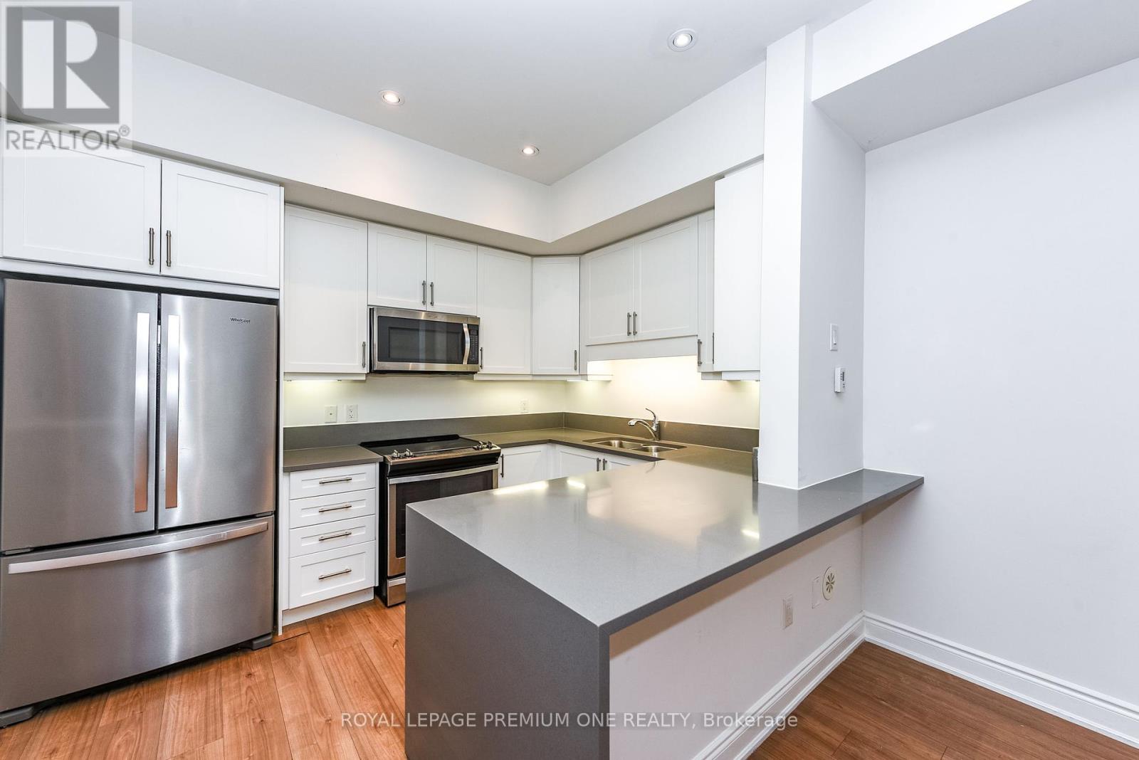 11 - 1145 Ossington Avenue, Toronto, Ontario  M6G 0A3 - Photo 8 - C12437219