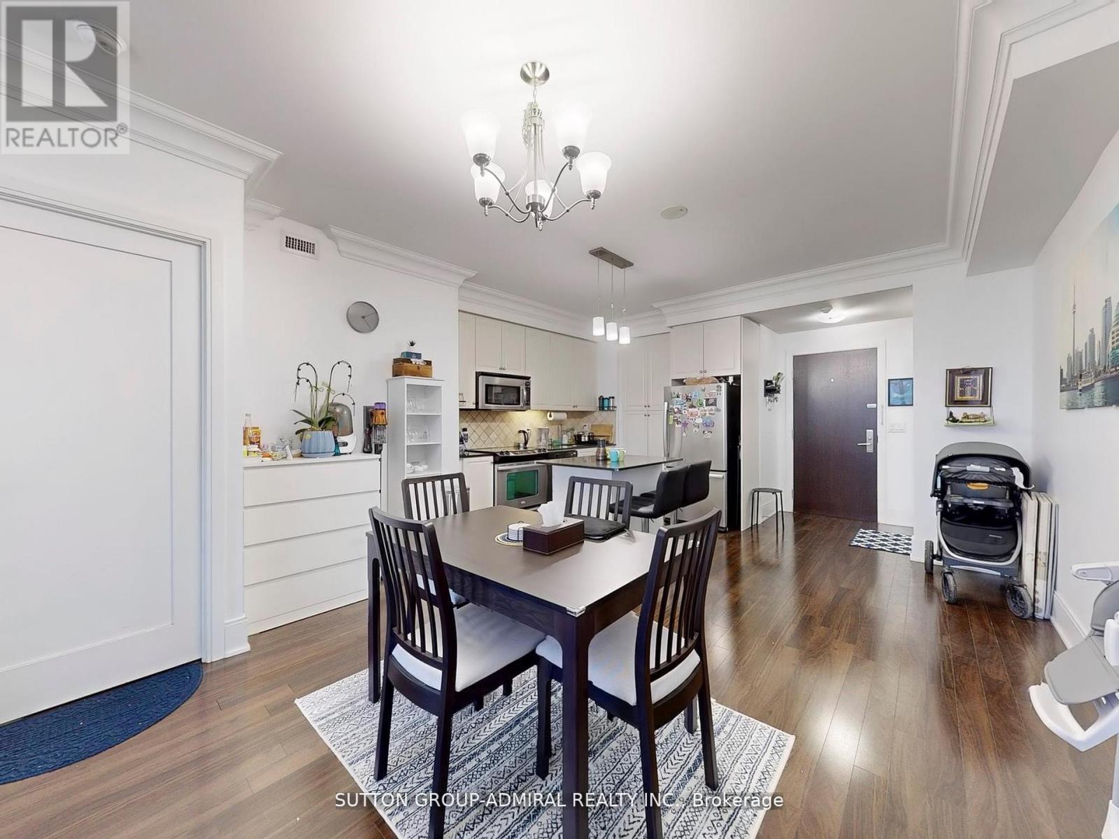 1916 - 70 Roehampton Avenue W, Toronto, Ontario  M4P 1R2 - Photo 11 - C12437220
