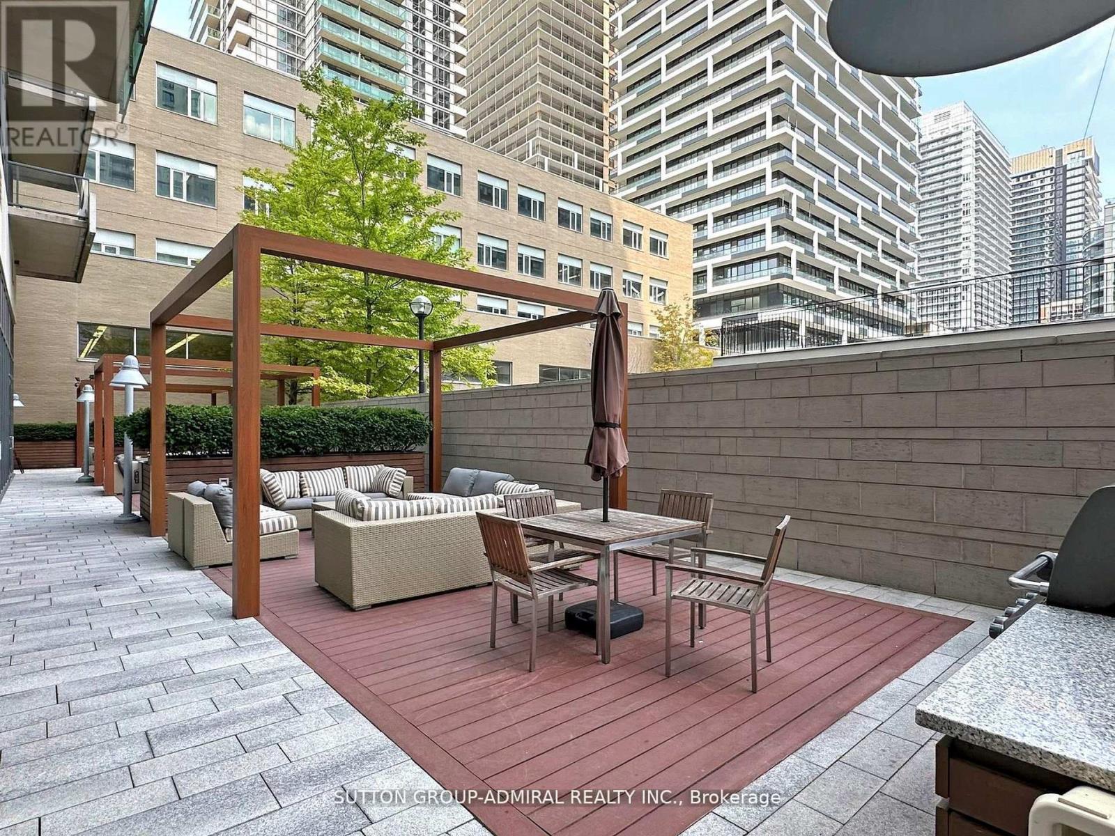 1916 - 70 Roehampton Avenue W, Toronto, Ontario  M4P 1R2 - Photo 34 - C12437220
