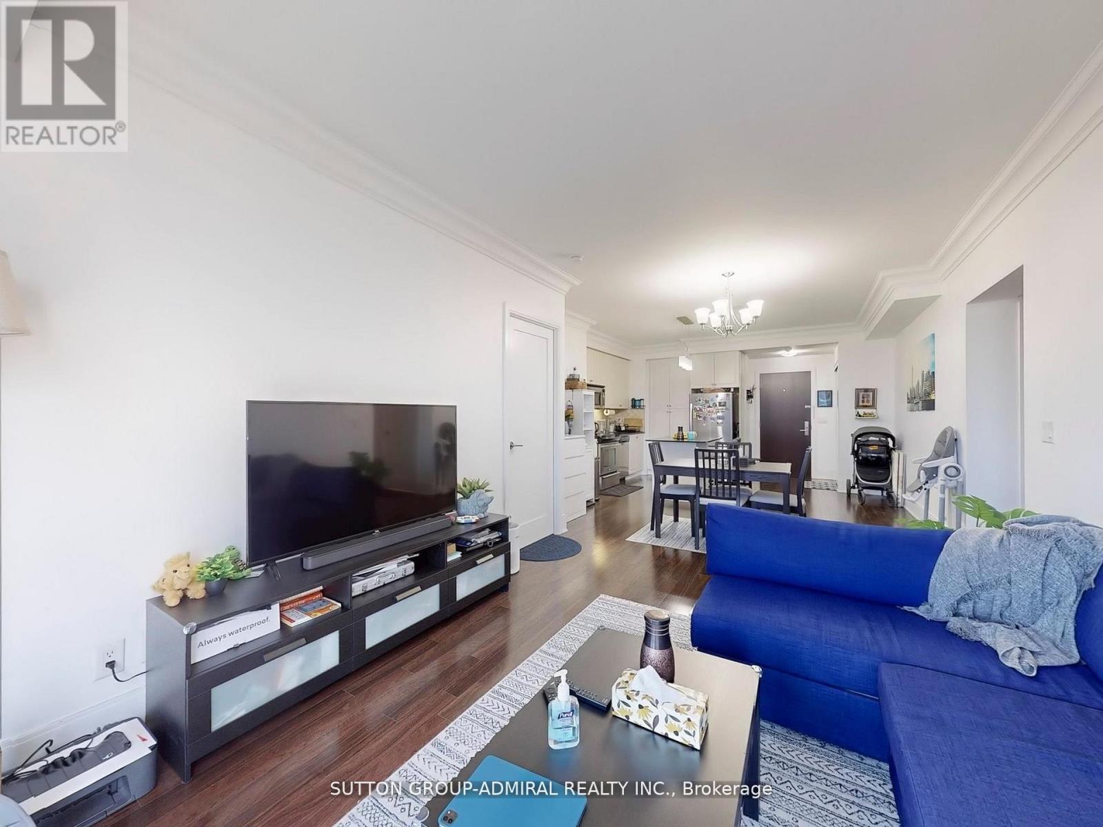 1916 - 70 Roehampton Avenue W, Toronto, Ontario  M4P 1R2 - Photo 7 - C12437220