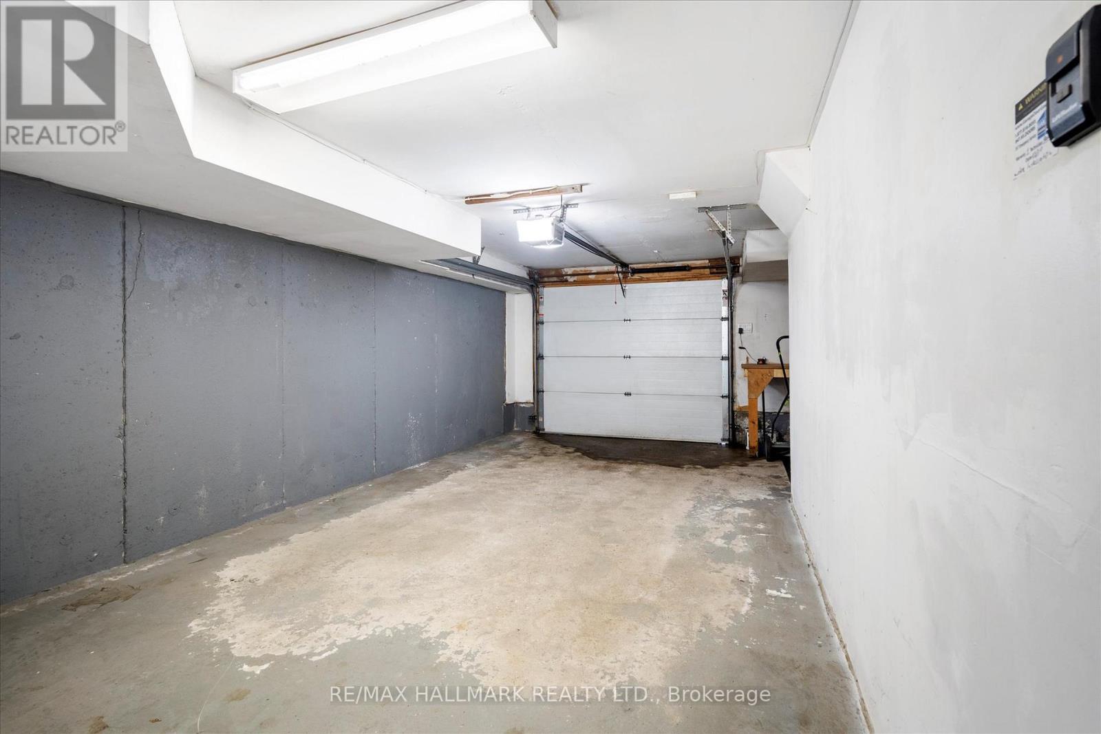 18 Sydenham Street, Toronto, Ontario  M5A 4H6 - Photo 37 - C12437235