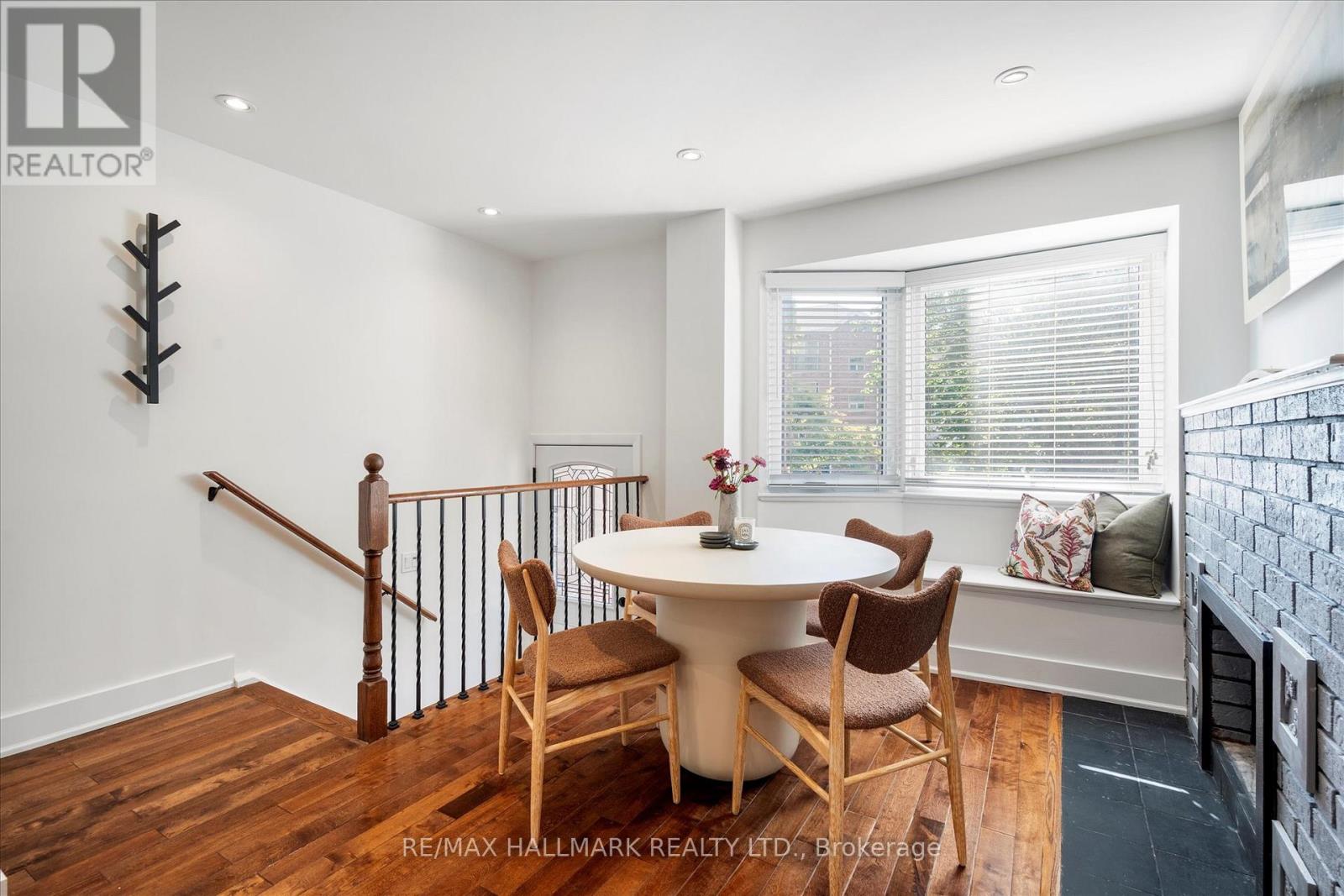 18 Sydenham Street, Toronto, Ontario  M5A 4H6 - Photo 5 - C12437235