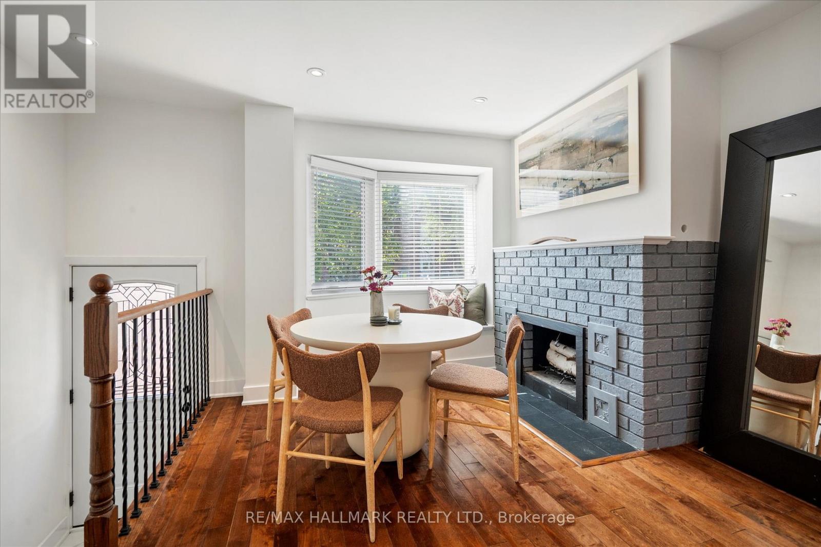 18 Sydenham Street, Toronto, Ontario  M5A 4H6 - Photo 6 - C12437235