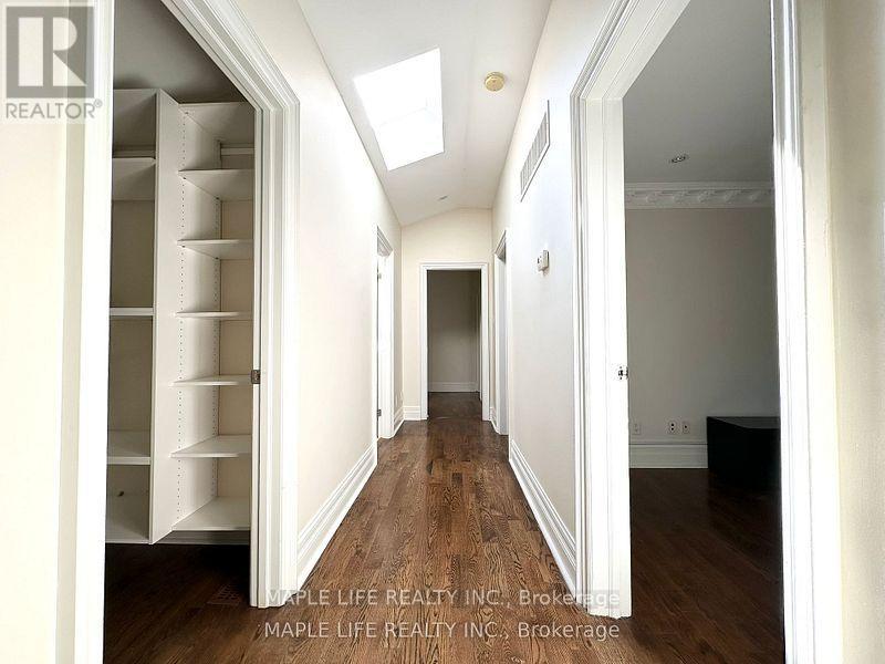 16 Brian Cliff Drive, Toronto, Ontario  M3B 2G2 - Photo 21 - C12437239
