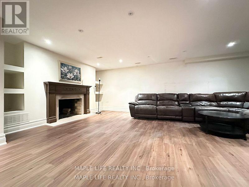 16 Brian Cliff Drive, Toronto, Ontario  M3B 2G2 - Photo 22 - C12437239