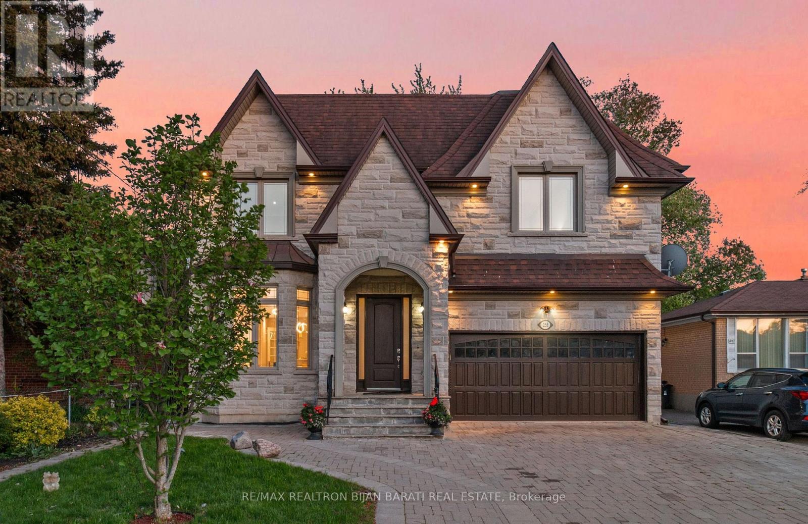 255 Homewood Avenue, Toronto, Ontario  M2R 2N4 - Photo 1 - C12437251