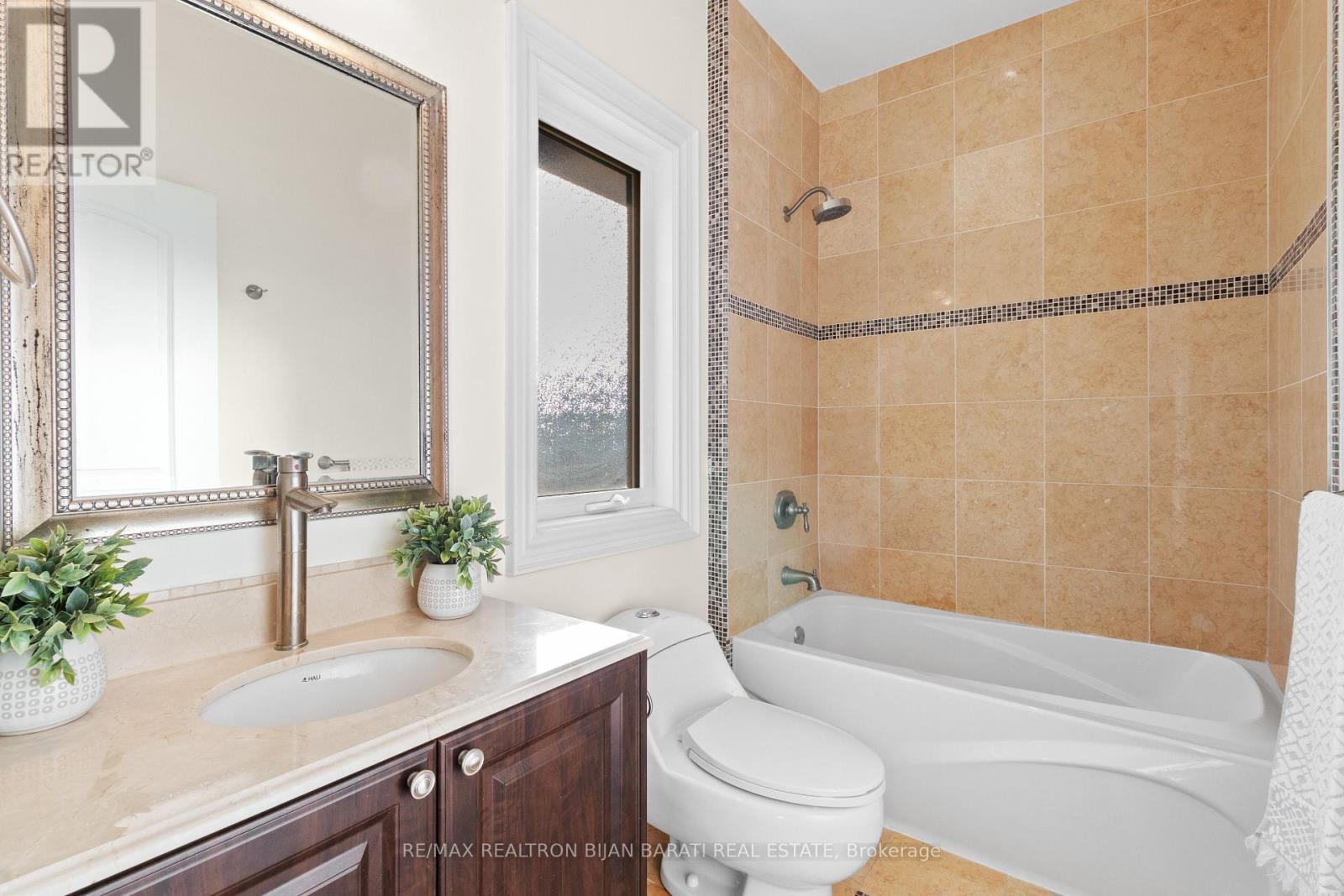 255 Homewood Avenue, Toronto, Ontario  M2R 2N4 - Photo 36 - C12437251