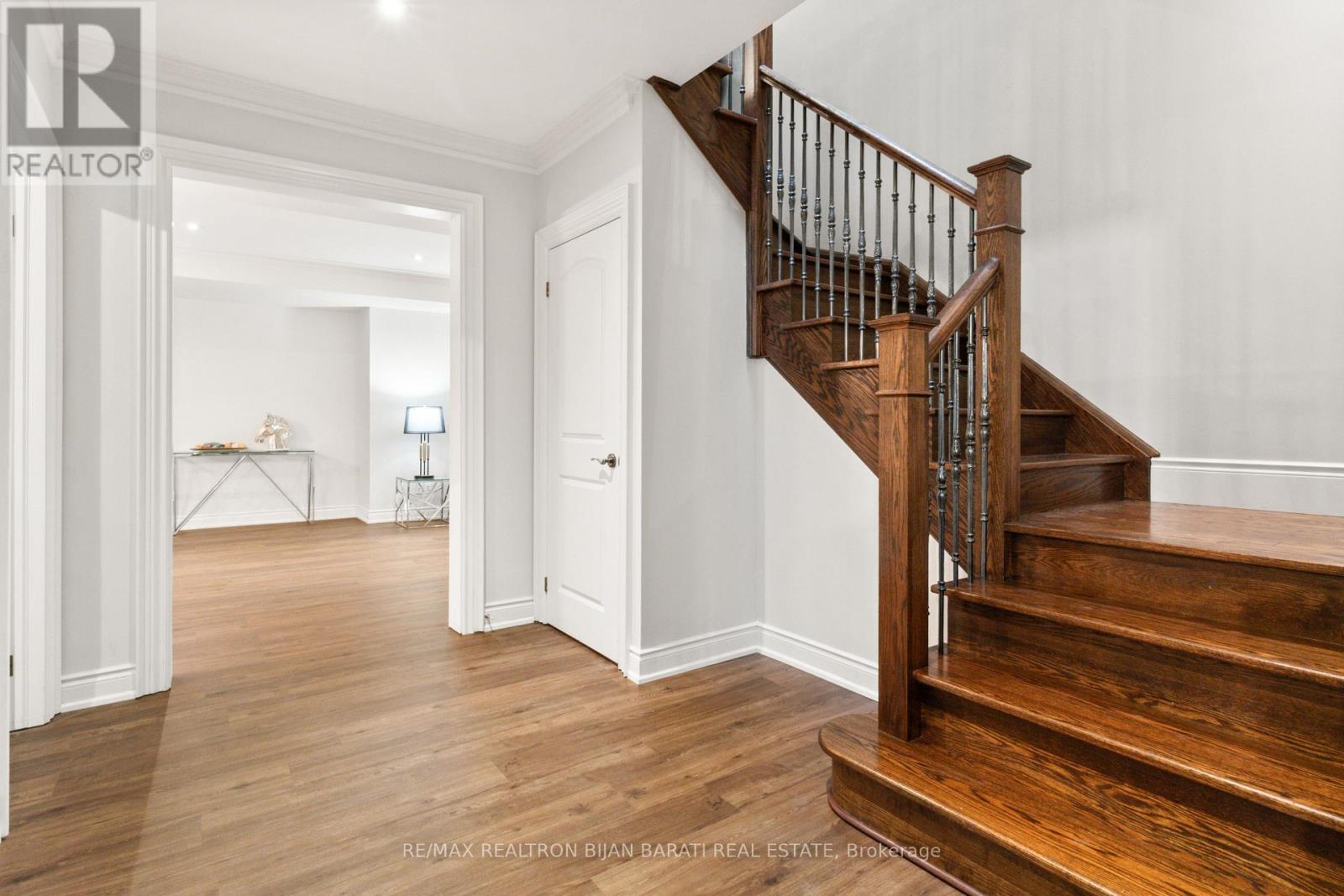 255 Homewood Avenue, Toronto, Ontario  M2R 2N4 - Photo 38 - C12437251