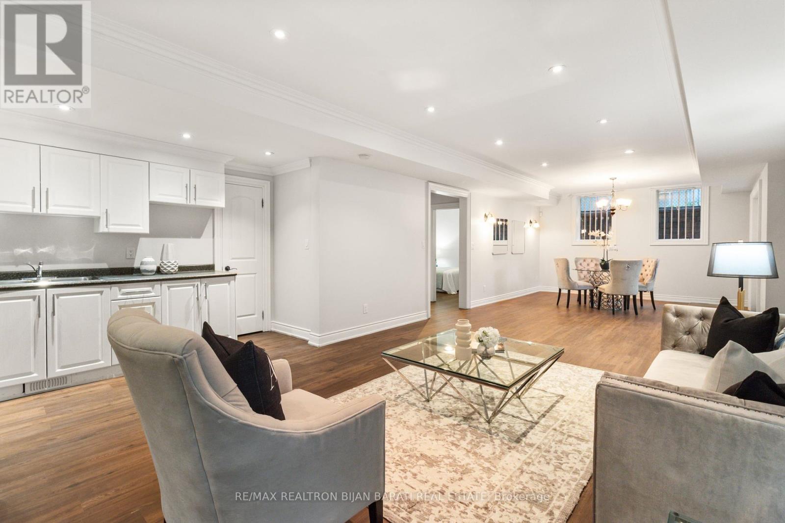 255 Homewood Avenue, Toronto, Ontario  M2R 2N4 - Photo 41 - C12437251