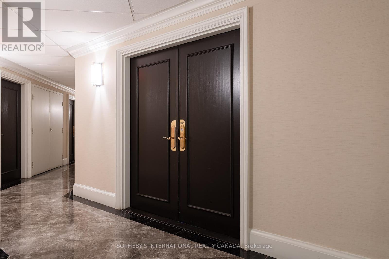 Ph 7 - 1001 Bay Street, Toronto, Ontario  M5S 3A6 - Photo 2 - C12437300