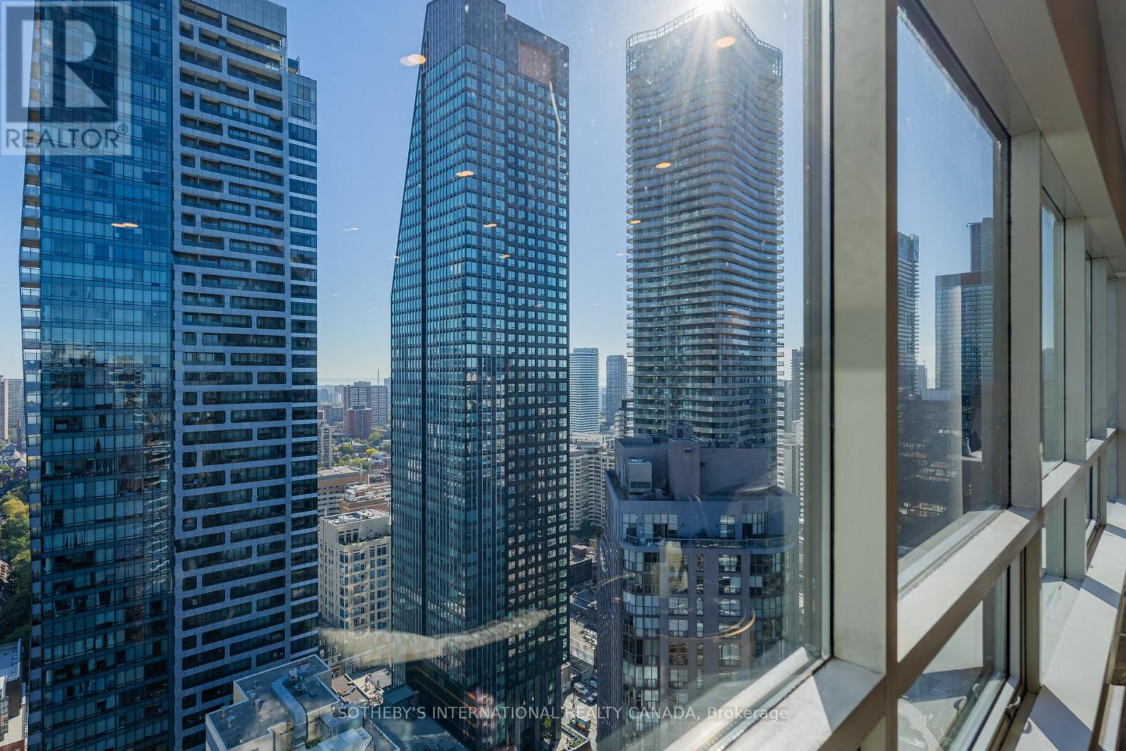 Ph 7 - 1001 Bay Street, Toronto, Ontario  M5S 3A6 - Photo 24 - C12437300