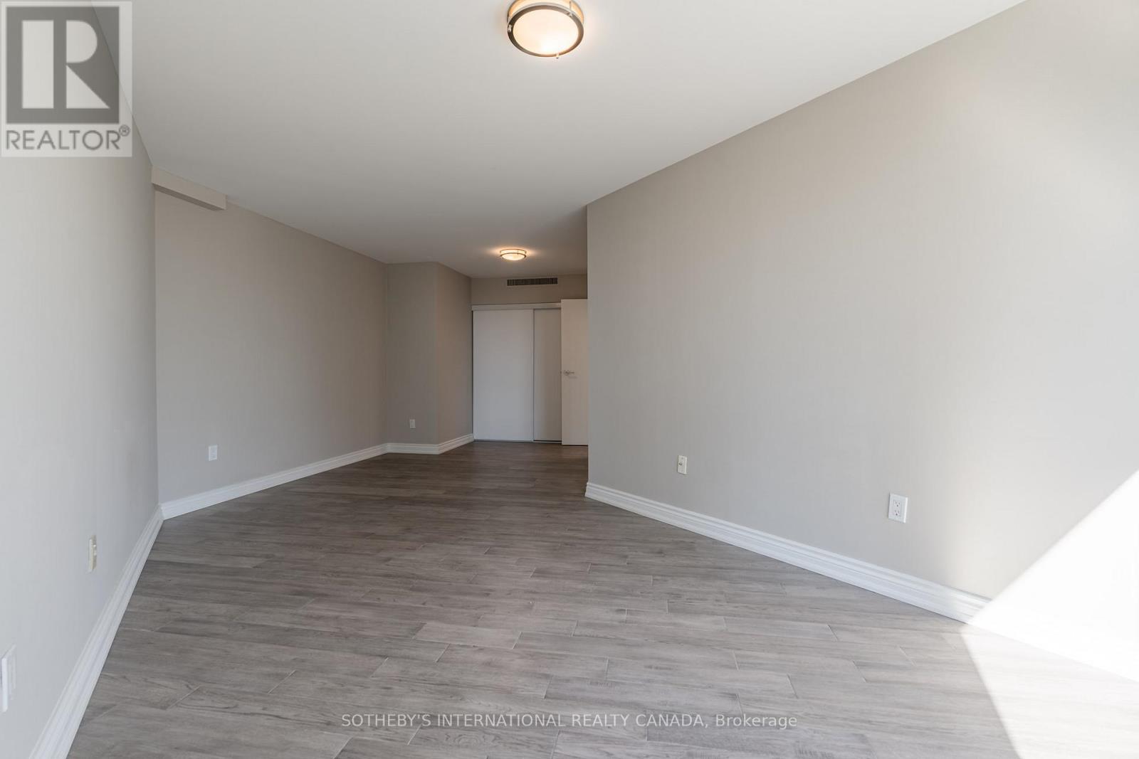Ph 7 - 1001 Bay Street, Toronto, Ontario  M5S 3A6 - Photo 40 - C12437300