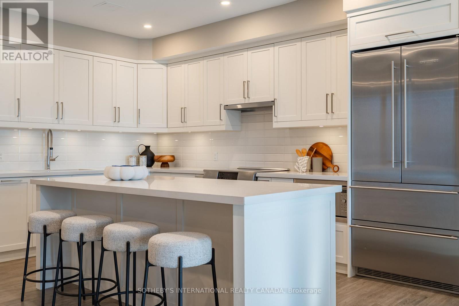 Ph 7 - 1001 Bay Street, Toronto, Ontario  M5S 3A6 - Photo 6 - C12437300