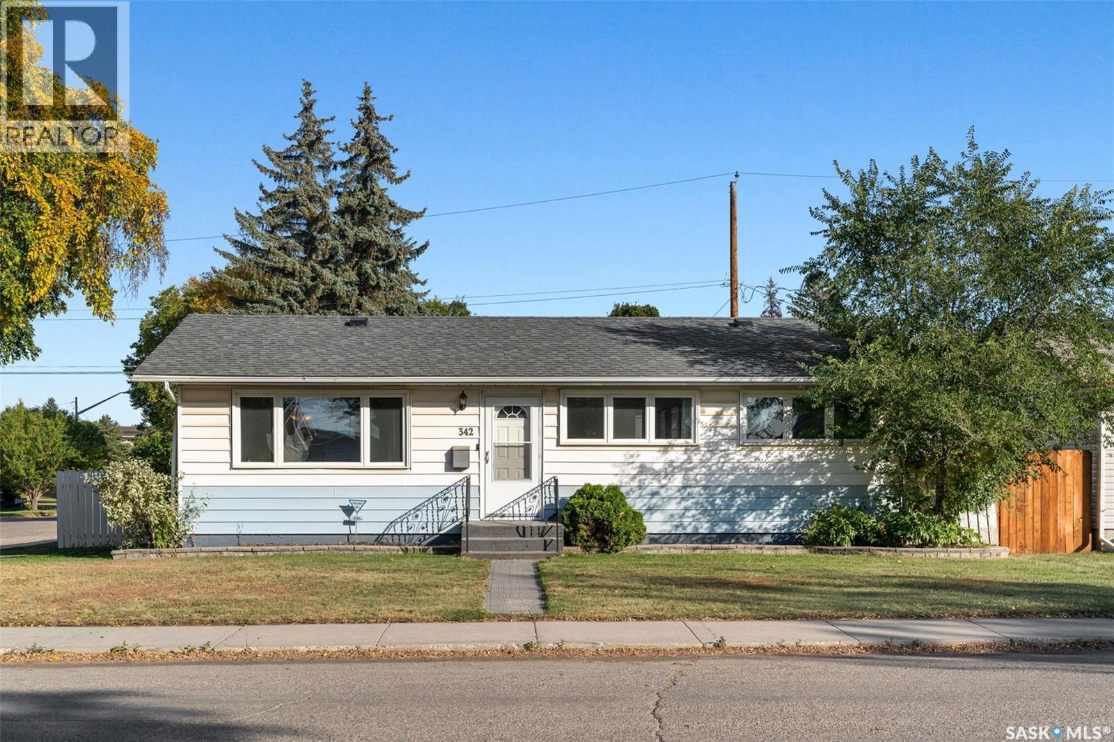 342 Vancouver Avenue N, Saskatoon, Saskatchewan  S7L 3P6 - Photo 1 - SK019673