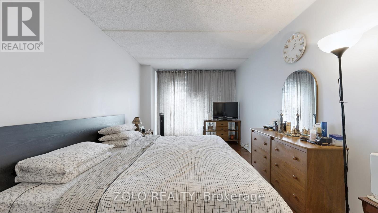 1015 - 2 Glamorgan Avenue, Toronto, Ontario  M1P 2M8 - Photo 19 - E12437153