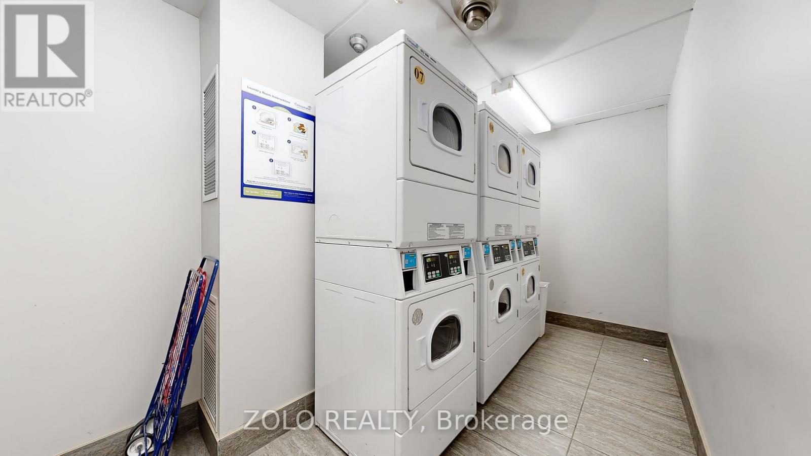 1015 - 2 Glamorgan Avenue, Toronto, Ontario  M1P 2M8 - Photo 38 - E12437153